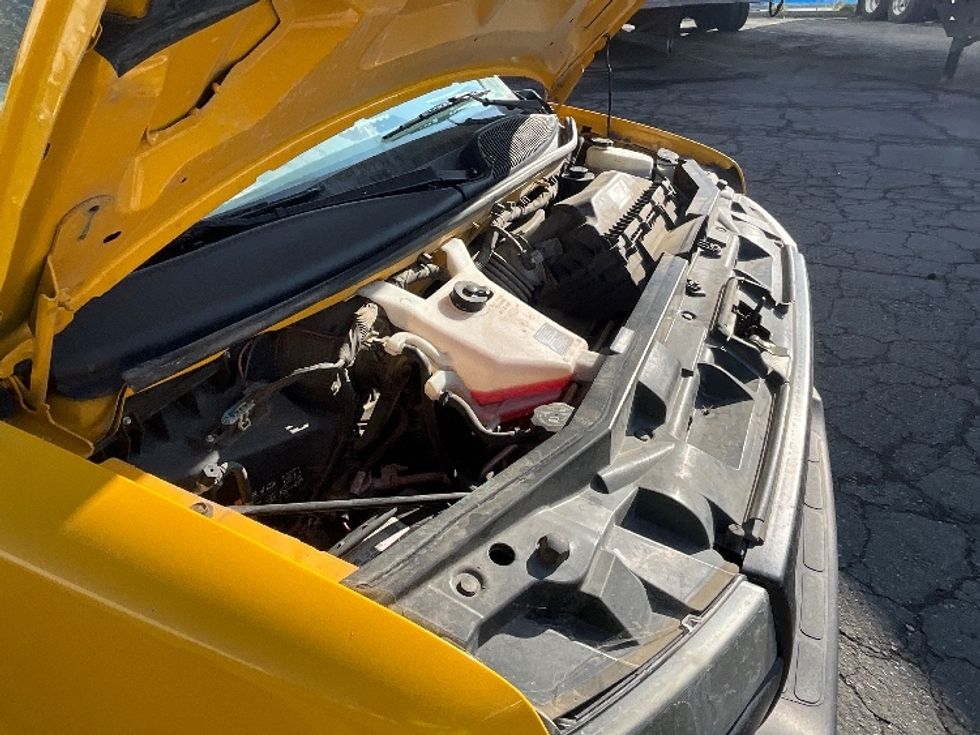 Light Duty Box Truck-Light and Medium Duty Trucks-GMC-2021-Savana G33903-West Valley City-UT-114,586\n\t\tmiles-$ 26,250 - Image 23