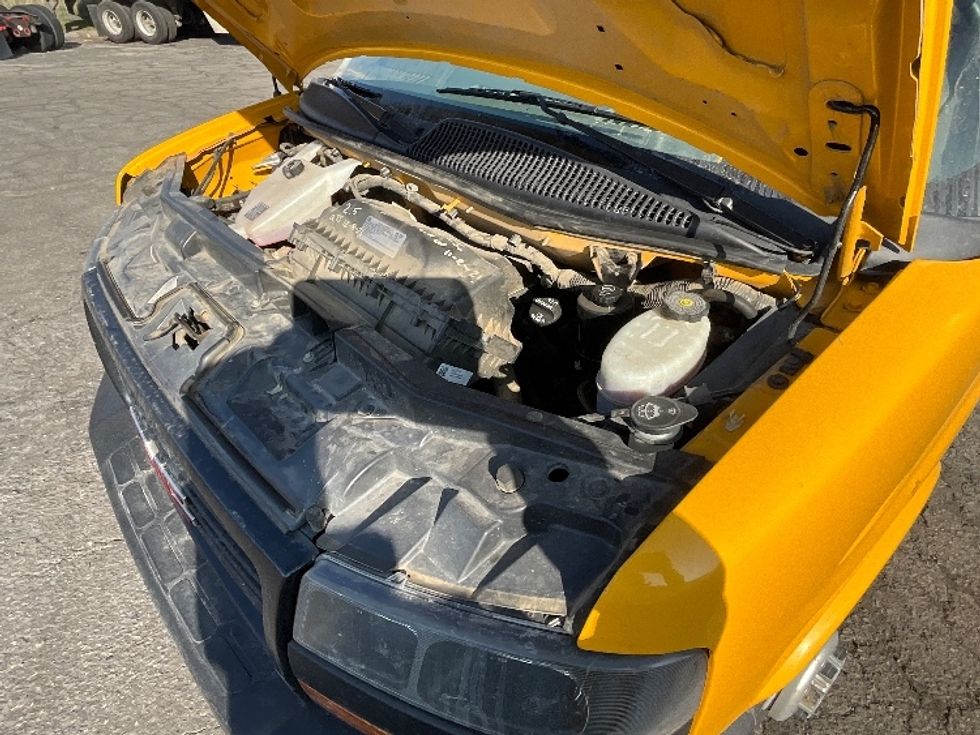 Light Duty Box Truck-Light and Medium Duty Trucks-GMC-2021-Savana G33903-West Valley City-UT-114,586\n\t\tmiles-$ 26,250 - Image 24