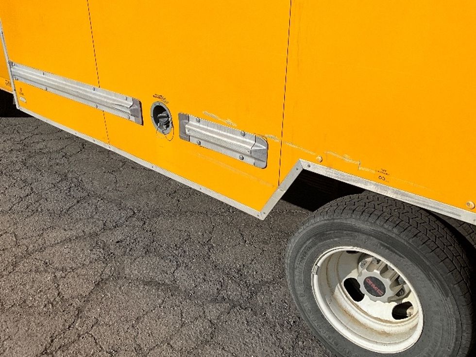 Light Duty Box Truck-Light and Medium Duty Trucks-GMC-2021-Savana G33903-West Valley City-UT-114,586\n\t\tmiles-$ 26,250 - Image 26
