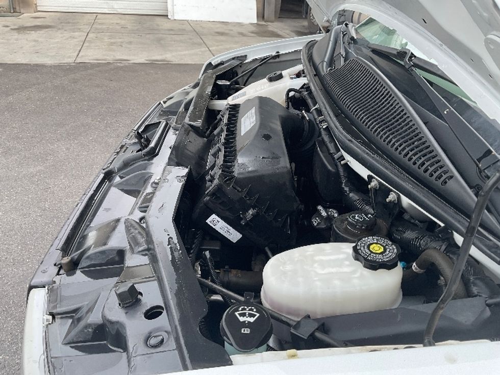 Light Duty Box Truck-Light and Medium Duty Trucks-GMC-2021-Savana G33903-West Valley City-UT-82,650\n\t\tmiles-$ 33,000 - Image 24