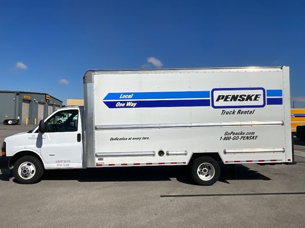 Light Duty Box Truck-Light and Medium Duty Trucks-GMC-2021-Savana G33903-West Valley City-UT-91,562\n\t\tmiles-$ 32,000 - Image 4