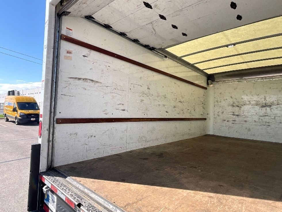 Light Duty Box Truck-Light and Medium Duty Trucks-GMC-2021-Savana G33903-West Valley City-UT-91,562\n\t\tmiles-$ 32,000 - Image 11
