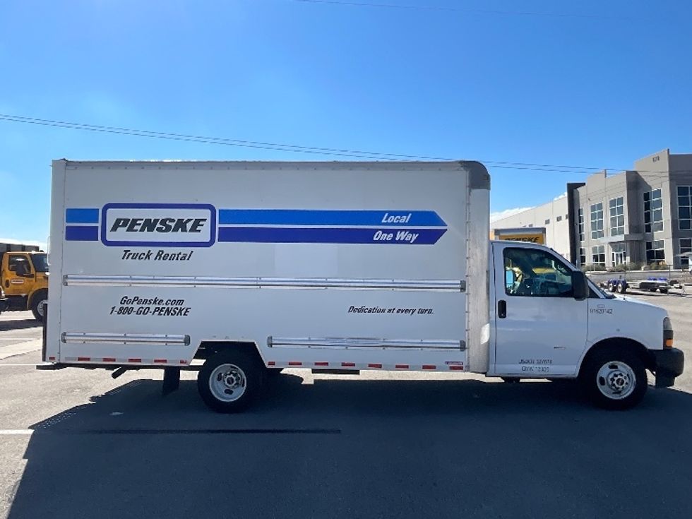 Light Duty Box Truck-Light and Medium Duty Trucks-GMC-2021-Savana G33903-West Valley City-UT-91,562\n\t\tmiles-$ 32,000 - Image 15