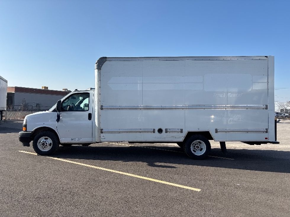 Light Duty Box Truck-Light and Medium Duty Trucks-GMC-2021-Savana G33903-West Valley City-UT-94,178\n\t\tmiles-$ 31,750 - Image 4