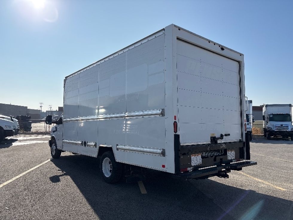 Light Duty Box Truck-Light and Medium Duty Trucks-GMC-2021-Savana G33903-West Valley City-UT-94,178\n\t\tmiles-$ 31,750 - Image 6