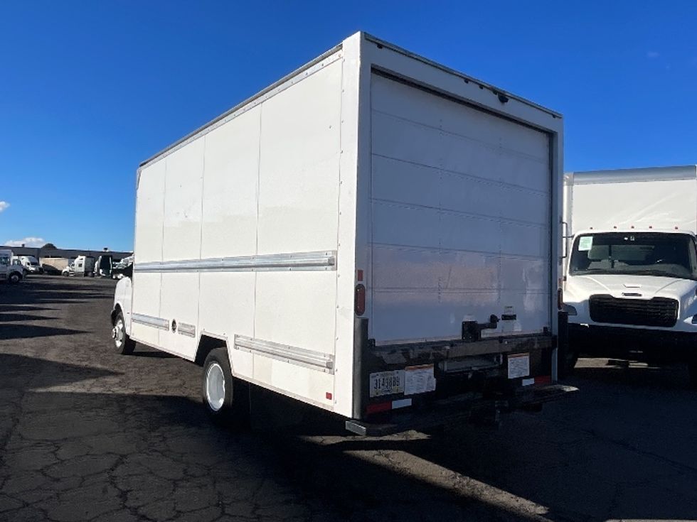 Light Duty Box Truck-Light and Medium Duty Trucks-GMC-2021-Savana G33903-West Valley City-UT-96,808\n\t\tmiles-$ 31,500 - Image 6