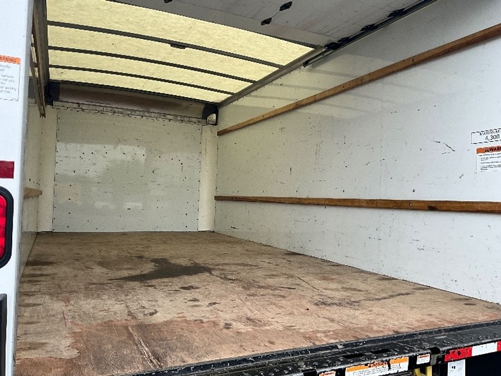 Light Duty Box Truck-Light and Medium Duty Trucks-GMC-2021-Savana G33903-Westfield-MA-107,617\n\t\tmiles-$ 26,000 - Image 12