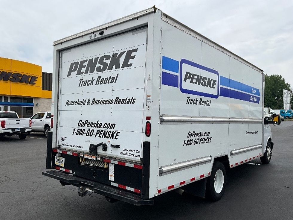 Light Duty Box Truck-Light and Medium Duty Trucks-GMC-2021-Savana G33903-Westfield-MA-107,617\n\t\tmiles-$ 26,000 - Image 13