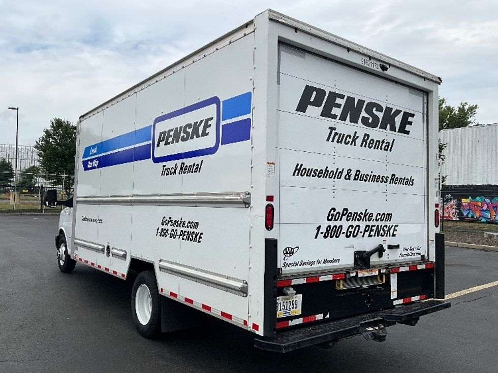 Light Duty Box Truck-Light and Medium Duty Trucks-GMC-2021-Savana G33903-Westfield-MA-107,617\n\t\tmiles-$ 26,000 - Image 6