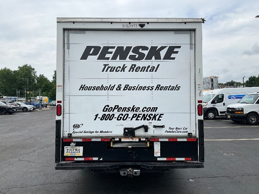 Light Duty Box Truck-Light and Medium Duty Trucks-GMC-2021-Savana G33903-Westfield-MA-107,617\n\t\tmiles-$ 26,000 - Image 7