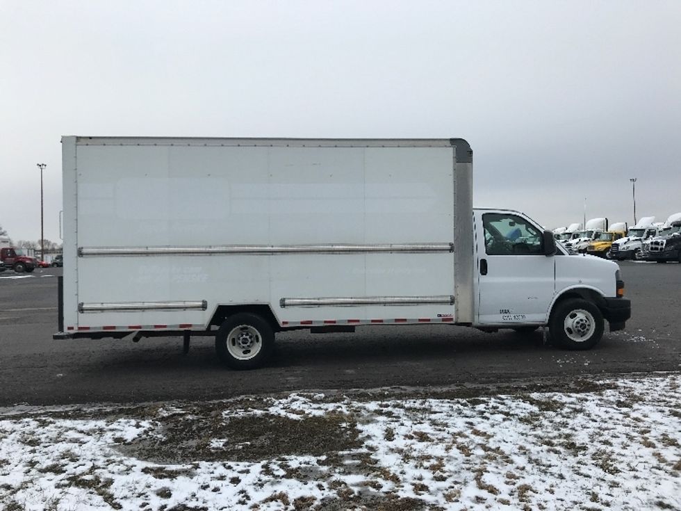 Light Duty Box Truck-Light and Medium Duty Trucks-GMC-2021-Savana G33903-White Deer-PA-102,670\n\t\tmiles-$ 29,500 - Image 11
