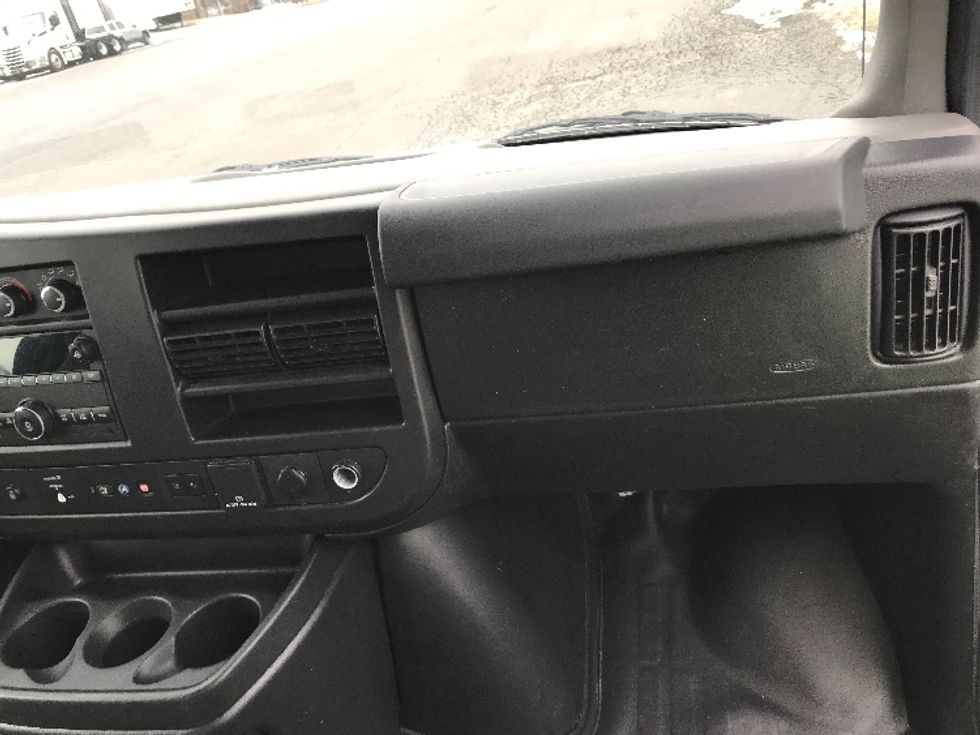 Light Duty Box Truck-Light and Medium Duty Trucks-GMC-2021-Savana G33903-White Deer-PA-102,670\n\t\tmiles-$ 29,500 - Image 17