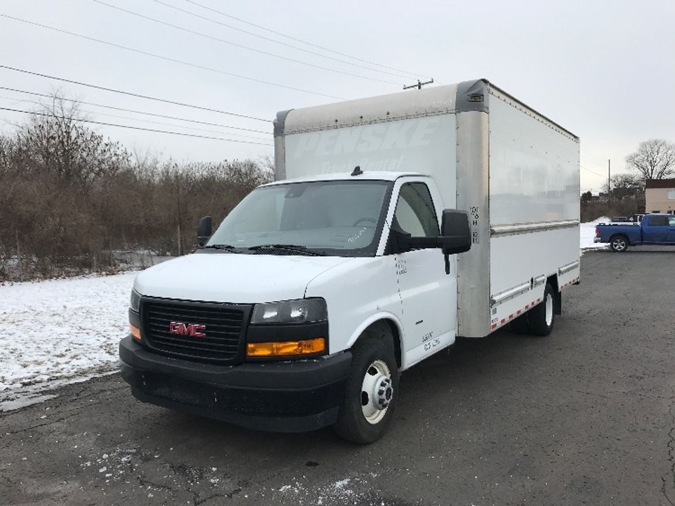 Light Duty Box Truck-Light and Medium Duty Trucks-GMC-2021-Savana G33903-White Deer-PA-102,670\n\t\tmiles-$ 29,500 - Image 3
