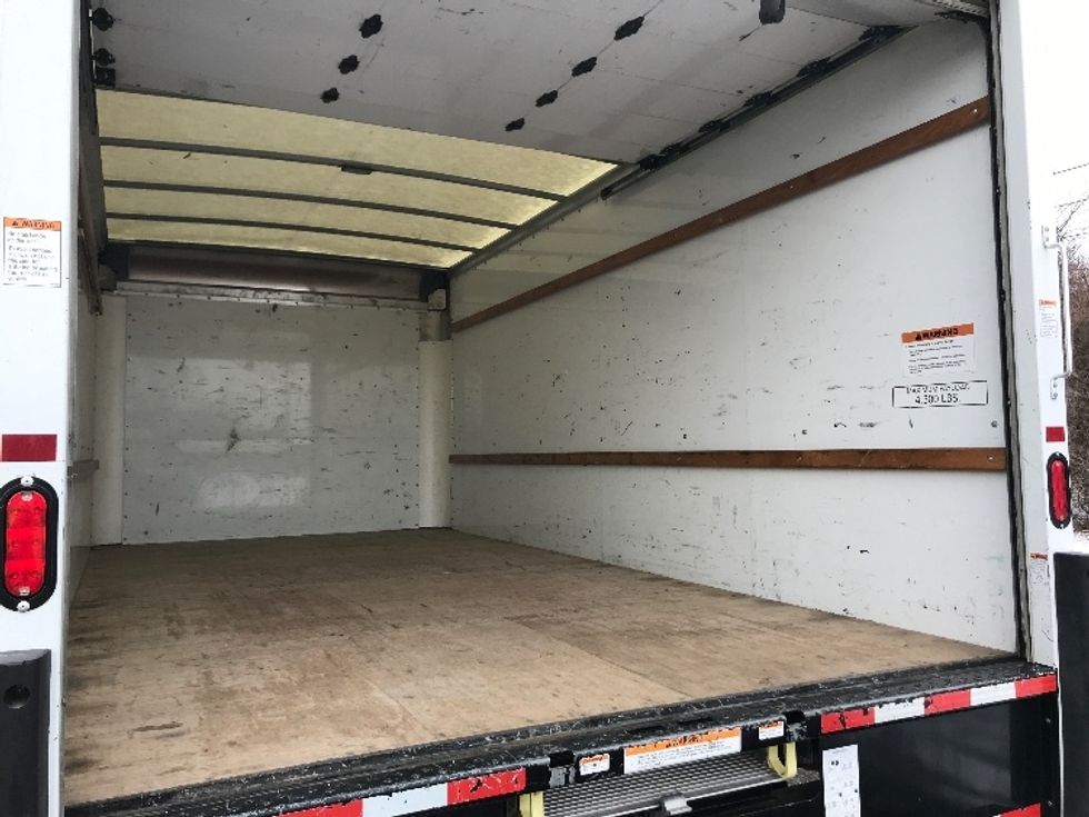 Light Duty Box Truck-Light and Medium Duty Trucks-GMC-2021-Savana G33903-White Deer-PA-102,670\n\t\tmiles-$ 29,500 - Image 9