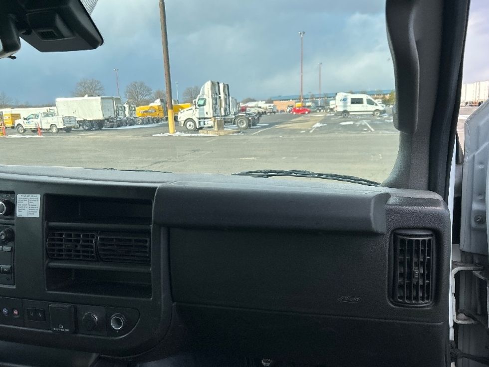 Light Duty Box Truck-Light and Medium Duty Trucks-GMC-2021-Savana G33903-White Deer-PA-108,216\n\t\tmiles-$ 27,750 - Image 20