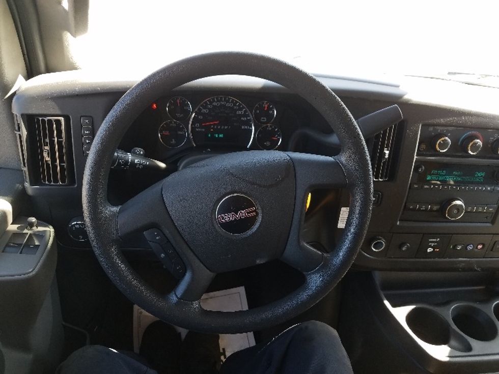 Light Duty Box Truck-Light and Medium Duty Trucks-GMC-2021-Savana G33903-White Deer-PA-84,188\n\t\tmiles-$ 29,000 - Image 17