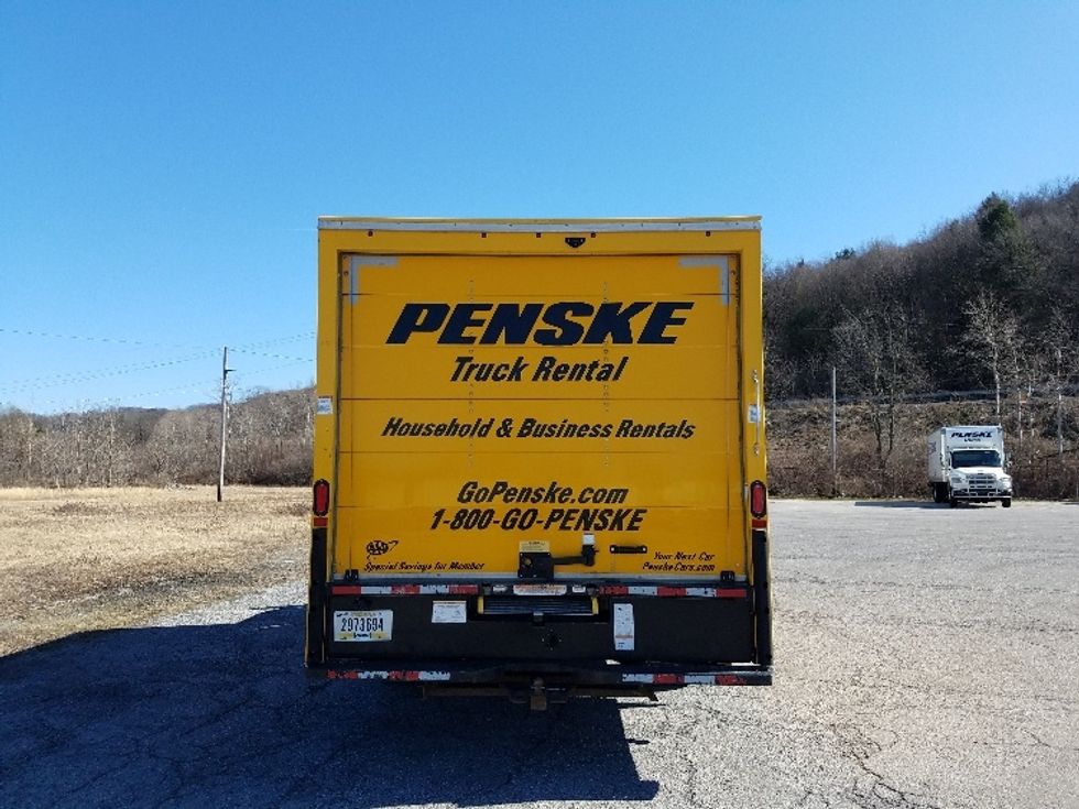 Light Duty Box Truck-Light and Medium Duty Trucks-GMC-2021-Savana G33903-White Deer-PA-84,188\n\t\tmiles-$ 29,000 - Image 7