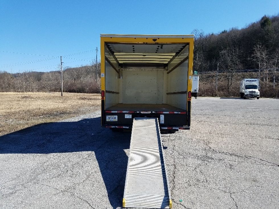 Light Duty Box Truck-Light and Medium Duty Trucks-GMC-2021-Savana G33903-White Deer-PA-84,188\n\t\tmiles-$ 29,000 - Image 9