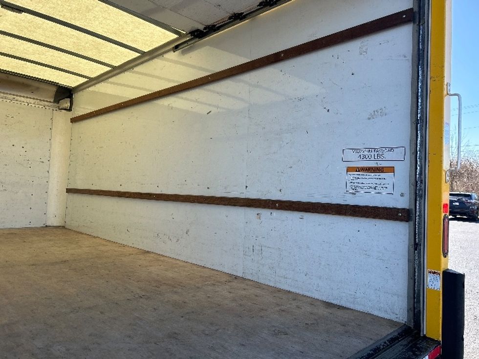 Light Duty Box Truck-Light and Medium Duty Trucks-GMC-2021-Savana G33903-White Deer-PA-86,817\n\t\tmiles-$ 26,750 - Image 11