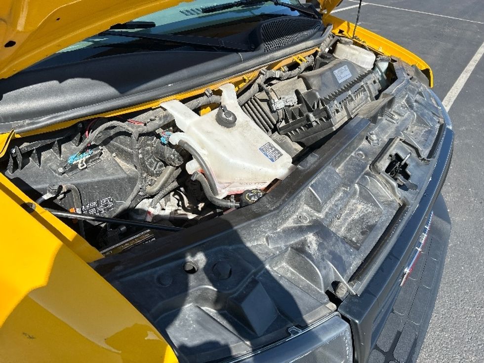 Light Duty Box Truck-Light and Medium Duty Trucks-GMC-2021-Savana G33903-White Deer-PA-86,817\n\t\tmiles-$ 26,750 - Image 22