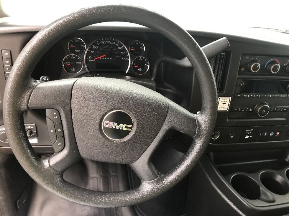 Light Duty Box Truck-Light and Medium Duty Trucks-GMC-2021-Savana G33903-White Deer-PA-87,058\n\t\tmiles-$ 25,750 - Image 18