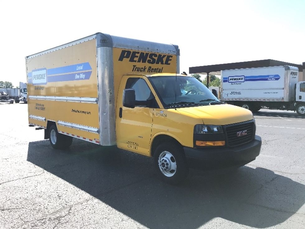 Light Duty Box Truck-Light and Medium Duty Trucks-GMC-2021-Savana G33903-White Deer-PA-90,684\n\t\tmiles-$ 25,250 - Image 1