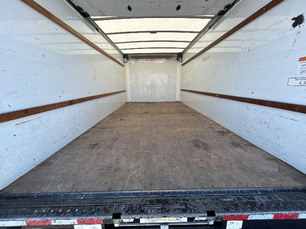 Light Duty Box Truck-Light and Medium Duty Trucks-GMC-2021-Savana G33903-Wichita-KS-106,280\n\t\tmiles-$ 28,750 - Image 10