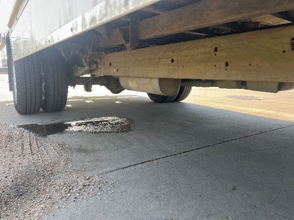 Light Duty Box Truck-Light and Medium Duty Trucks-GMC-2021-Savana G33903-Wichita-KS-122,935\n\t\tmiles-$ 26,250 - Image 12