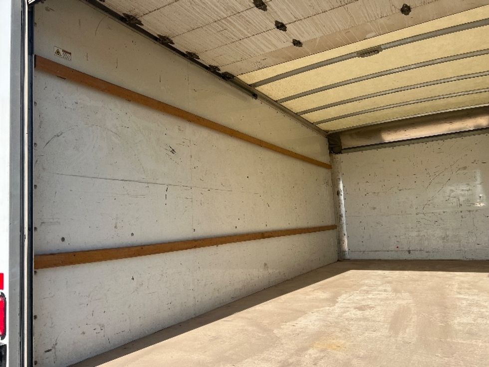 Light Duty Box Truck-Light and Medium Duty Trucks-GMC-2021-Savana G33903-Wichita-KS-122,935\n\t\tmiles-$ 26,250 - Image 9