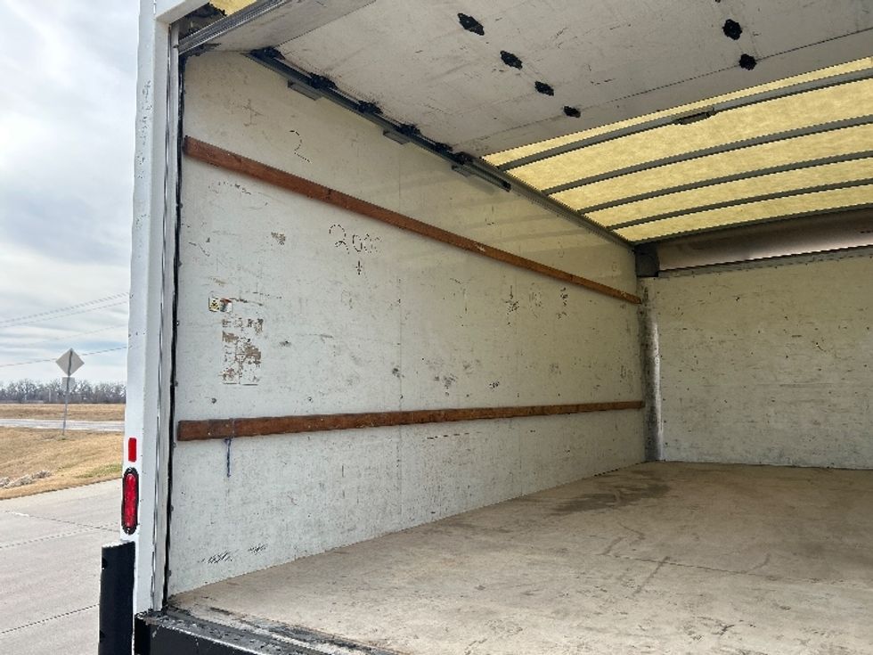 Light Duty Box Truck-Light and Medium Duty Trucks-GMC-2021-Savana G33903-Wichita-KS-86,962\n\t\tmiles-$ 30,750 - Image 10