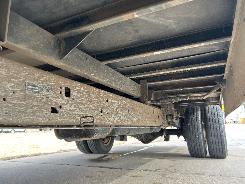 Light Duty Box Truck-Light and Medium Duty Trucks-GMC-2021-Savana G33903-Wichita-KS-86,962\n\t\tmiles-$ 30,750 - Image 5