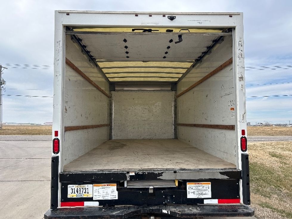 Light Duty Box Truck-Light and Medium Duty Trucks-GMC-2021-Savana G33903-Wichita-KS-86,962\n\t\tmiles-$ 30,750 - Image 8
