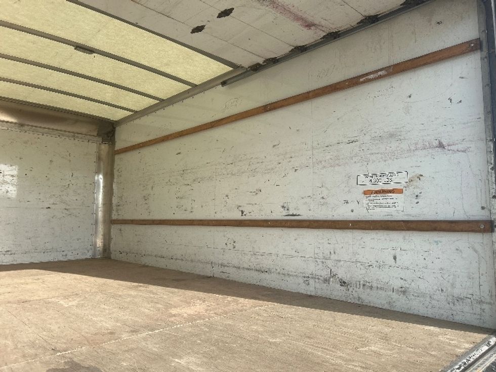 Light Duty Box Truck-Light and Medium Duty Trucks-GMC-2021-Savana G33903-Wichita-KS-89,745\n\t\tmiles-$ 28,500 - Image 12