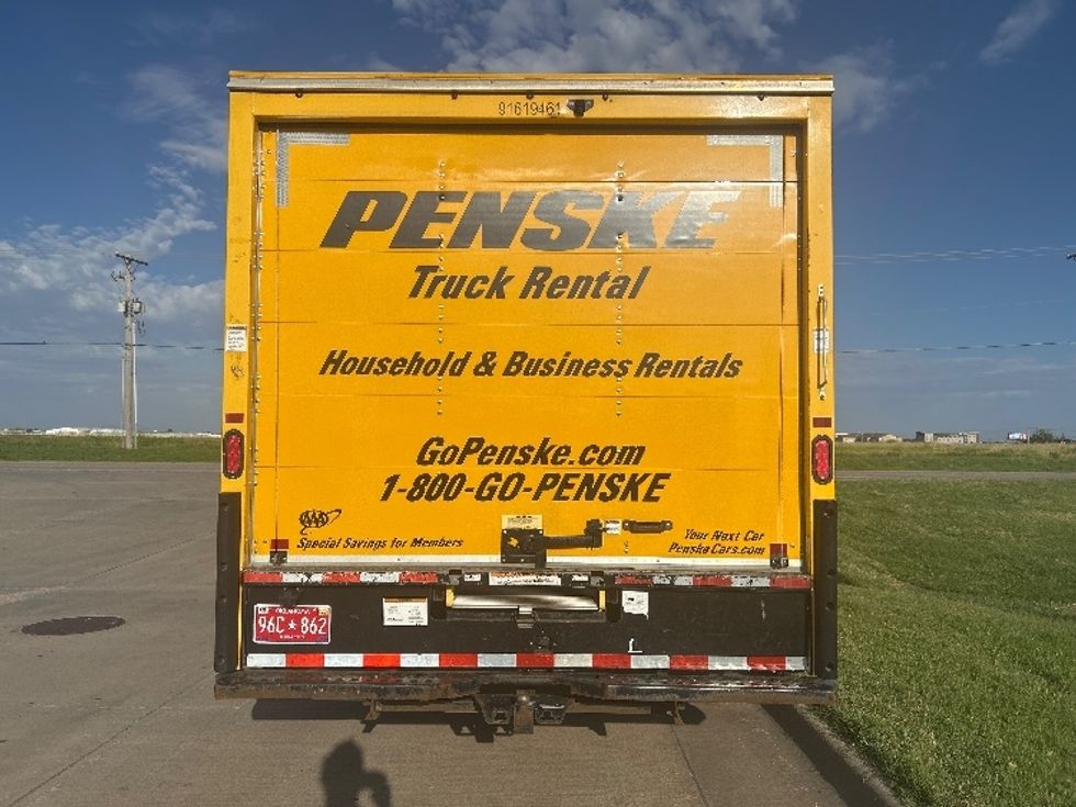 Light Duty Box Truck-Light and Medium Duty Trucks-GMC-2021-Savana G33903-Wichita-KS-89,745\n\t\tmiles-$ 28,500 - Image 7