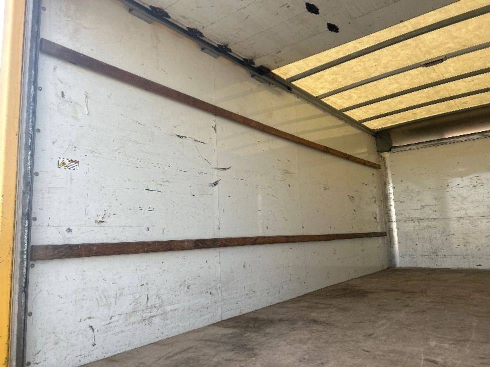 Light Duty Box Truck-Light and Medium Duty Trucks-GMC-2021-Savana G33903-Wichita-KS-96,044\n\t\tmiles-$ 27,000 - Image 9