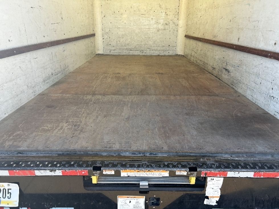 Light Duty Box Truck-Light and Medium Duty Trucks-GMC-2021-Savana G33903-Wichita-KS-97,347\n\t\tmiles-$ 29,750 - Image 10