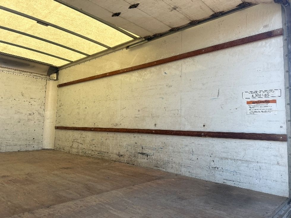 Light Duty Box Truck-Light and Medium Duty Trucks-GMC-2021-Savana G33903-Wichita-KS-97,347\n\t\tmiles-$ 29,750 - Image 12