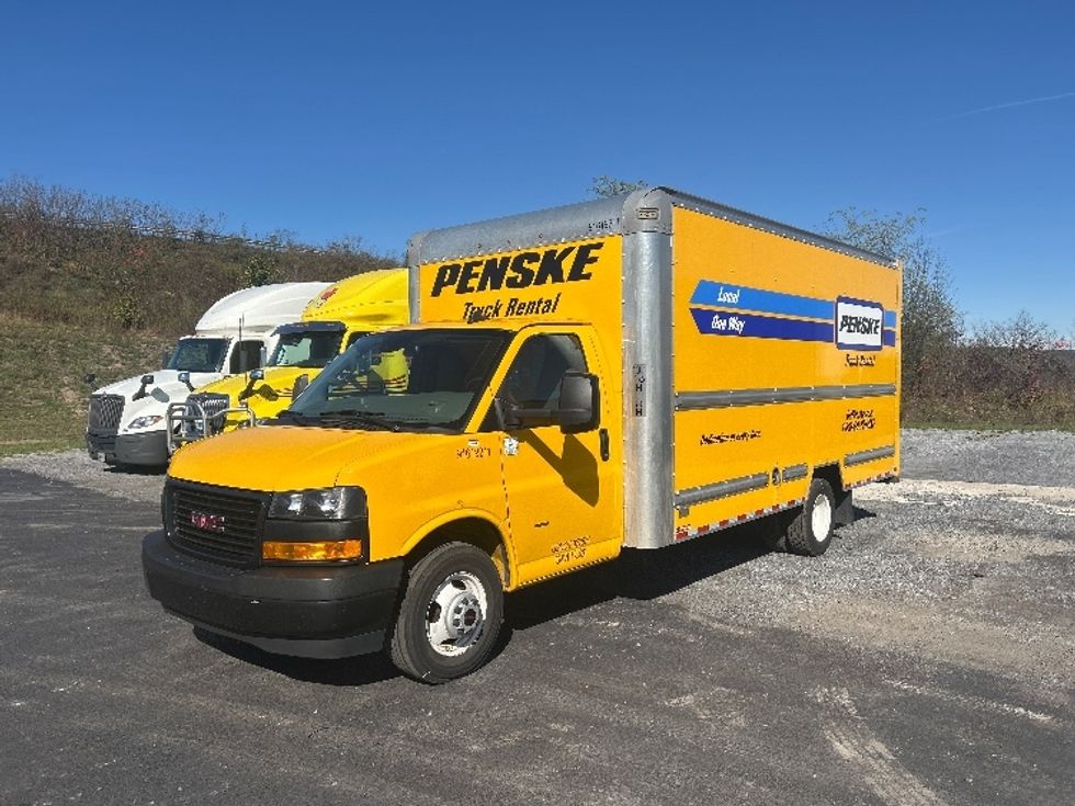Light Duty Box Truck-Light and Medium Duty Trucks-GMC-2021-Savana G33903-Wilkes Barre-PA-88,232\n\t\tmiles-$ 27,000 - Image 3