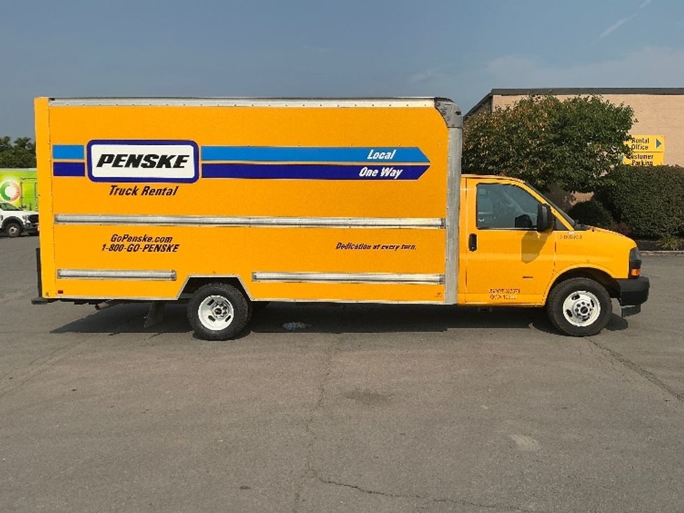 Light Duty Box Truck-Light and Medium Duty Trucks-GMC-2021-Savana G33903-Wilkes Barre-PA-88,914\n\t\tmiles-$ 25,500 - Image 13