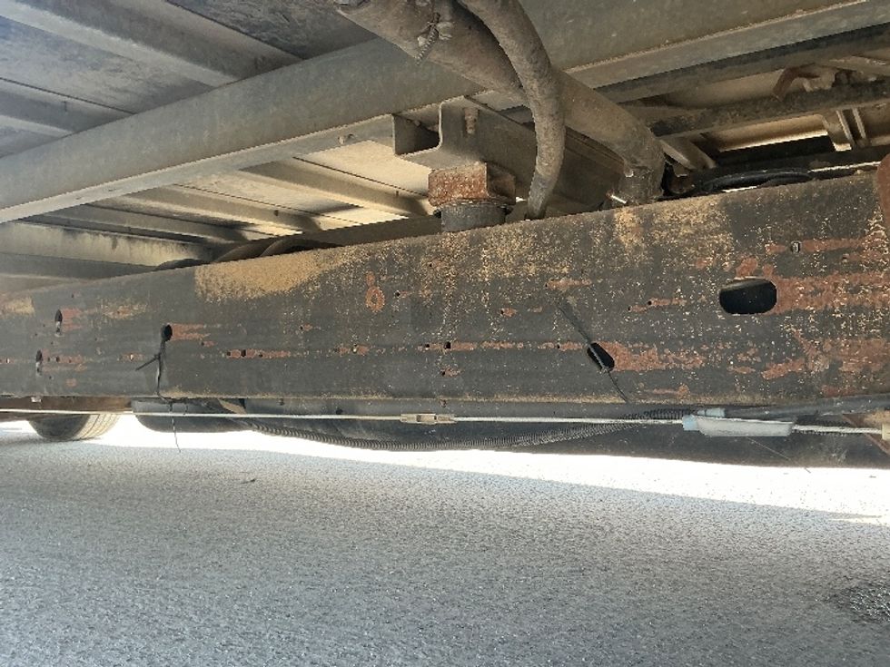 Light Duty Box Truck-Light and Medium Duty Trucks-GMC-2021-Savana G33903-Wilmington-NC-112,777\n\t\tmiles-$ 28,250 - Image 5