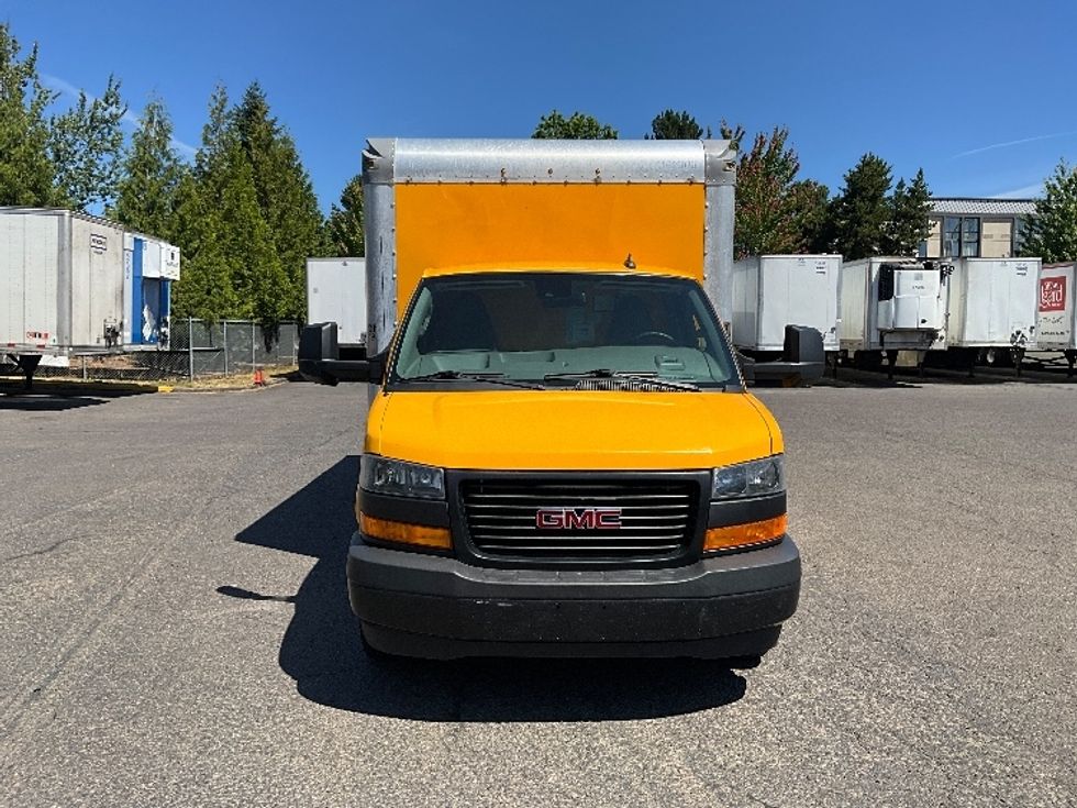 Light Duty Box Truck-Light and Medium Duty Trucks-GMC-2021-Savana G33903-Wilsonville-OR-106,769\n\t\tmiles-$ 23,500 - Image 2