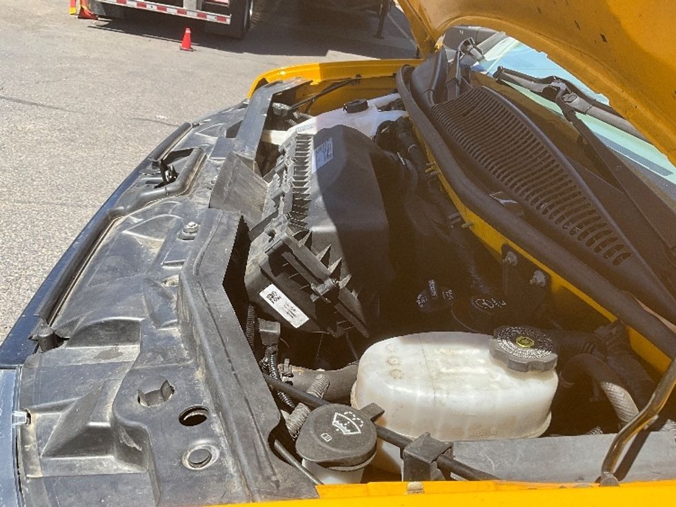 Light Duty Box Truck-Light and Medium Duty Trucks-GMC-2021-Savana G33903-Wilsonville-OR-106,769\n\t\tmiles-$ 23,500 - Image 23