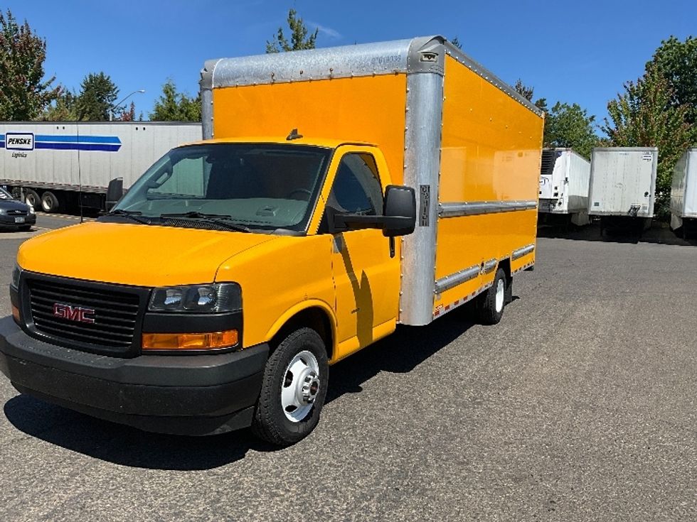 Light Duty Box Truck-Light and Medium Duty Trucks-GMC-2021-Savana G33903-Wilsonville-OR-106,769\n\t\tmiles-$ 23,500 - Image 3