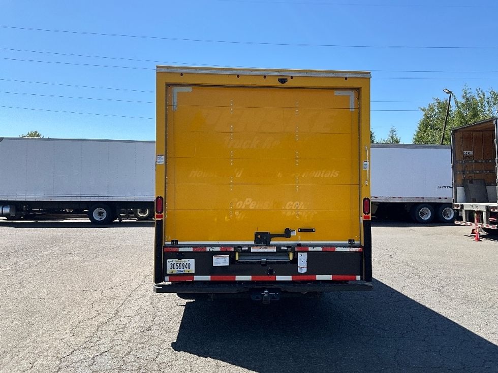 Light Duty Box Truck-Light and Medium Duty Trucks-GMC-2021-Savana G33903-Wilsonville-OR-106,769\n\t\tmiles-$ 23,500 - Image 7