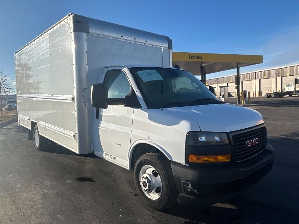 Light Duty Box Truck-Light and Medium Duty Trucks-GMC-2021-Savana G33903-Windsor-WI-97,534\n\t\tmiles-$ 30,250 - Image 1