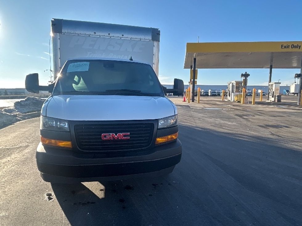 Light Duty Box Truck-Light and Medium Duty Trucks-GMC-2021-Savana G33903-Windsor-WI-97,534\n\t\tmiles-$ 30,250 - Image 2