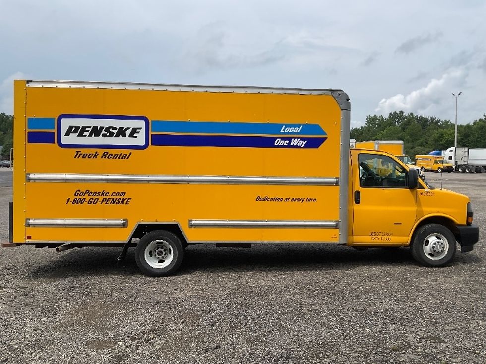 Light Duty Box Truck-Light and Medium Duty Trucks-GMC-2021-Savana G33903-Youngstown-OH-103,635\n\t\tmiles-$ 24,500 - Image 15