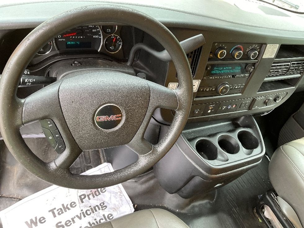 Light Duty Box Truck-Light and Medium Duty Trucks-GMC-2021-Savana G33903-Youngstown-OH-103,635\n\t\tmiles-$ 24,500 - Image 18