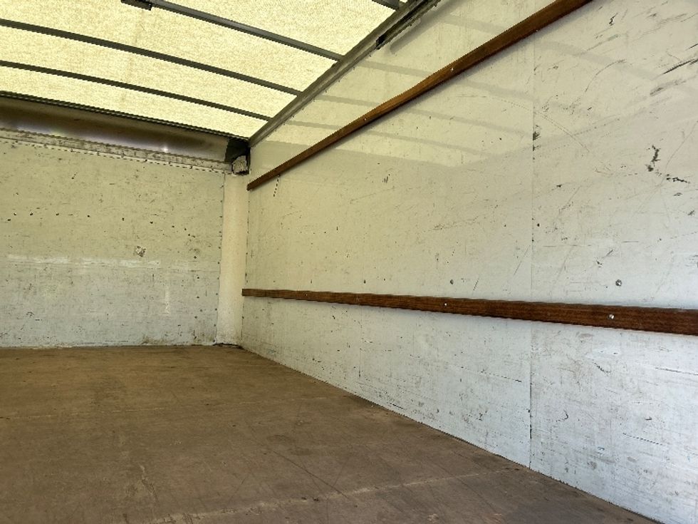 Light Duty Box Truck-Light and Medium Duty Trucks-GMC-2021-Savana G33903-Youngstown-OH-115,920\n\t\tmiles-$ 24,000 - Image 10