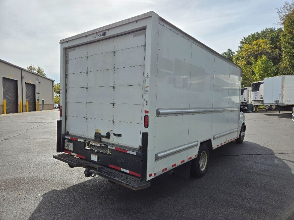 Light Duty Box Truck-Light and Medium Duty Trucks-GMC-2021-Savana G33903-Ypsilanti-MI-87,897\n\t\tmiles-$ 31,500 - Image 12